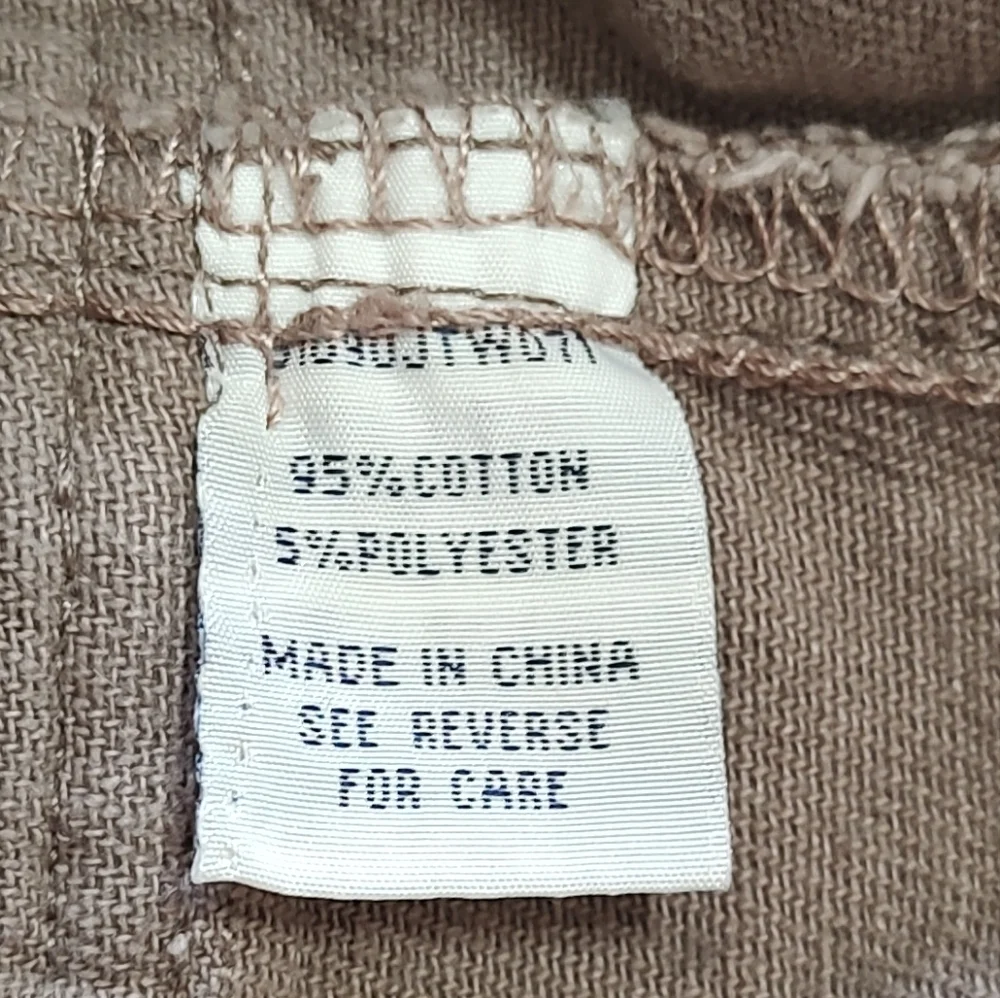Casual Brown Cargo Shorts - Picture 3 of 4